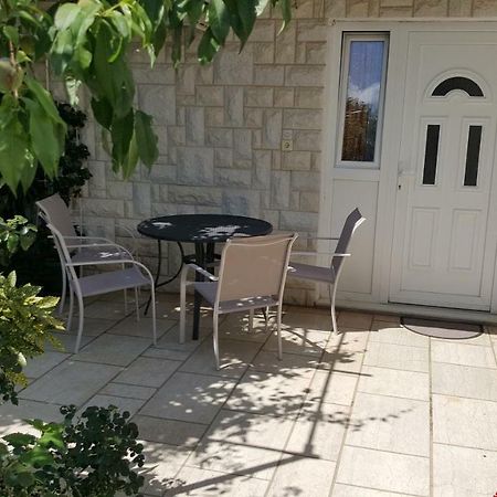 Apartment Knezevic 2 Jadranovo Bagian luar foto